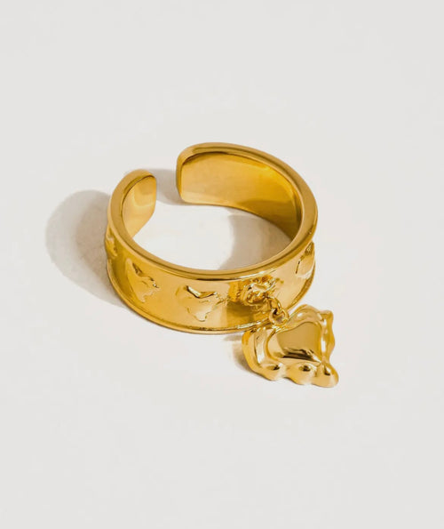 ALEXIA HEART RING